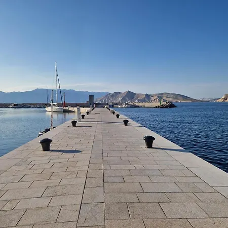 Gabriela 3* Baška